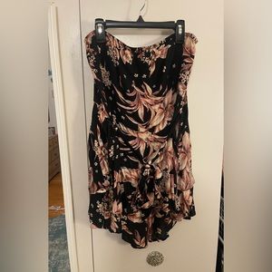 SHEIN Eilly Bazar floral print belted layered hem tube romper